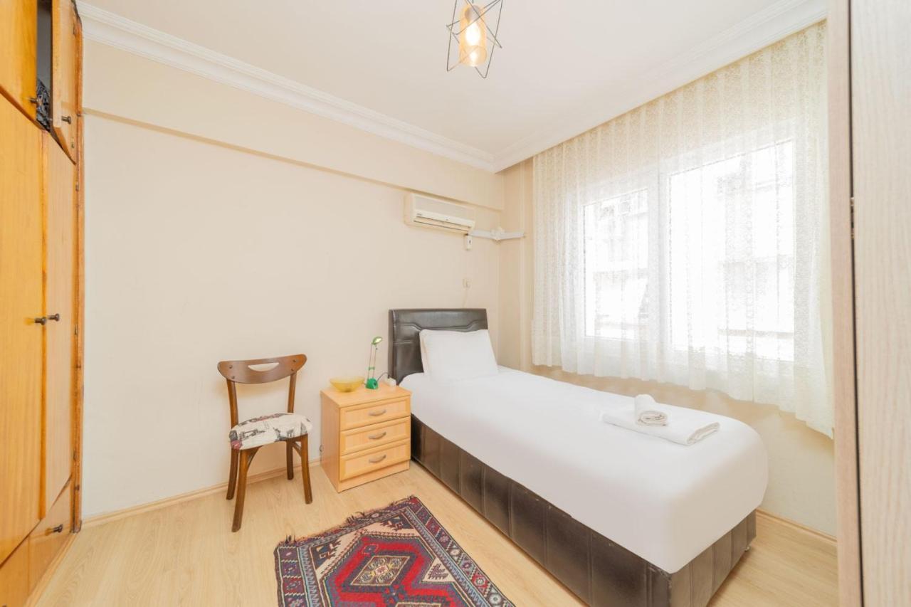 Daire Cozy Flat W Balcony 10 Min To In *
